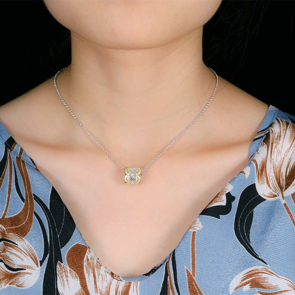 925 Silver And Gold Honeycomb Floor Pendant – Jewelry Gift Ideas — 1