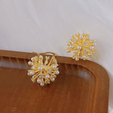 Retro Unique Design Zircon Pearl Fireworks Ear Clip – Useful Gifts — 5