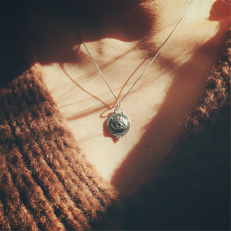 Vintage Niche Devil's Eye Sterling Silver Pendant – Jewelry Gift Ideas — 1
