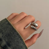 Niche Fashion Design Geometric Ring – Stylish Gifts — 4