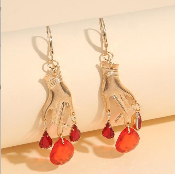 Vintage Creative Exaggerated Cross Drop Ruby Tassel – Stylish Gifts — 1