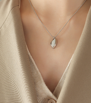 Charming Glimmer Gold Necklace – Jewelry Gift Ideas — 2