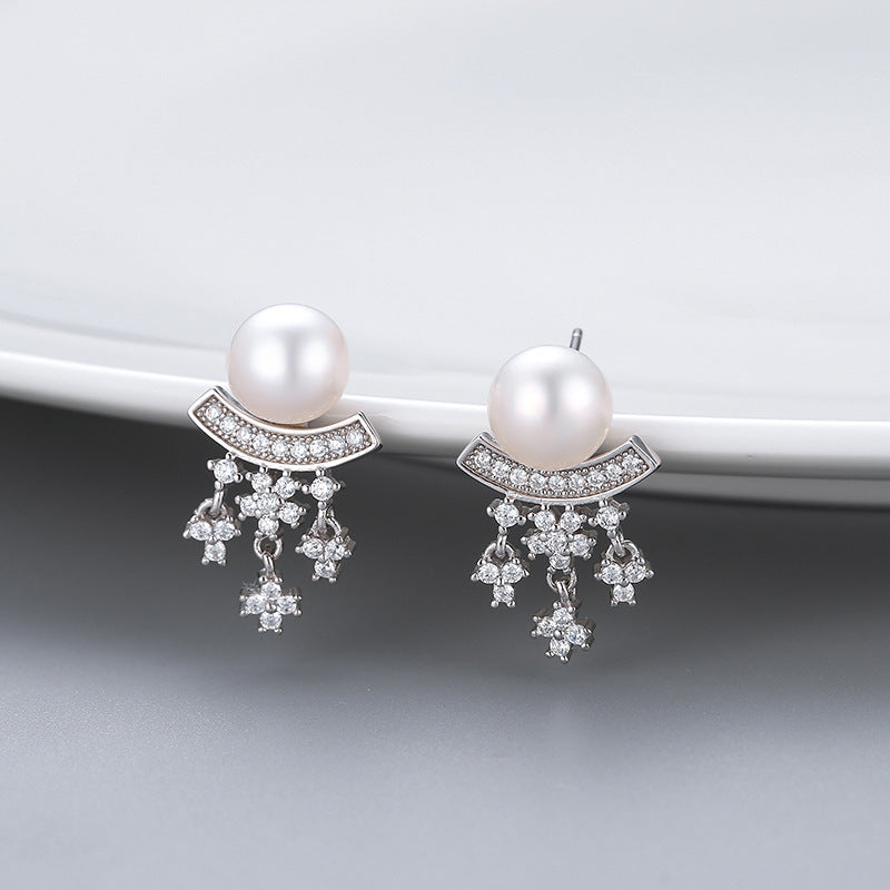 Korean Style Long Snowflake Earrings – Stylish Gifts — 1