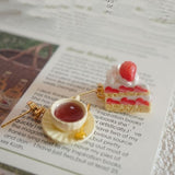Black Tea With Strawberry Triangle Cake Handmade – Kitchen Gifts — 1