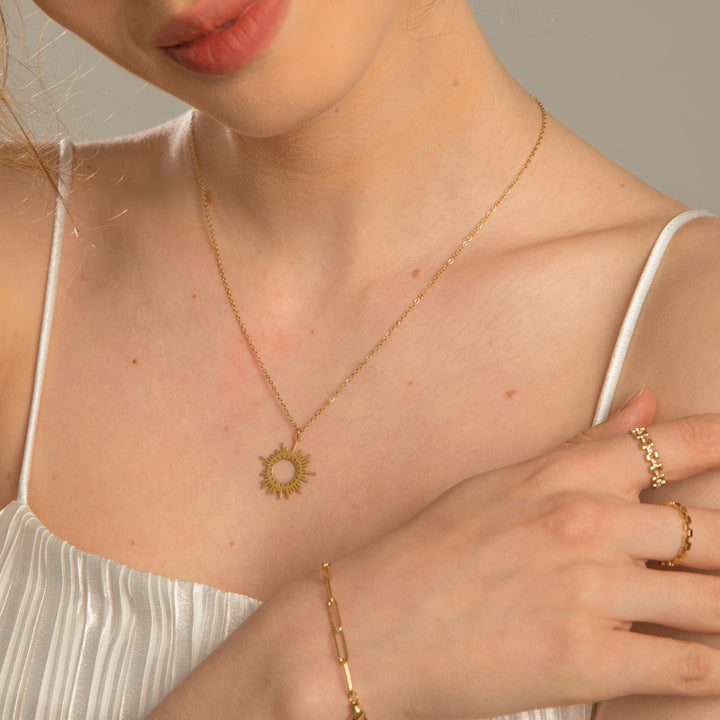 Women's Niche Design Titanium Steel Necklace – Jewelry Gift Ideas — 1