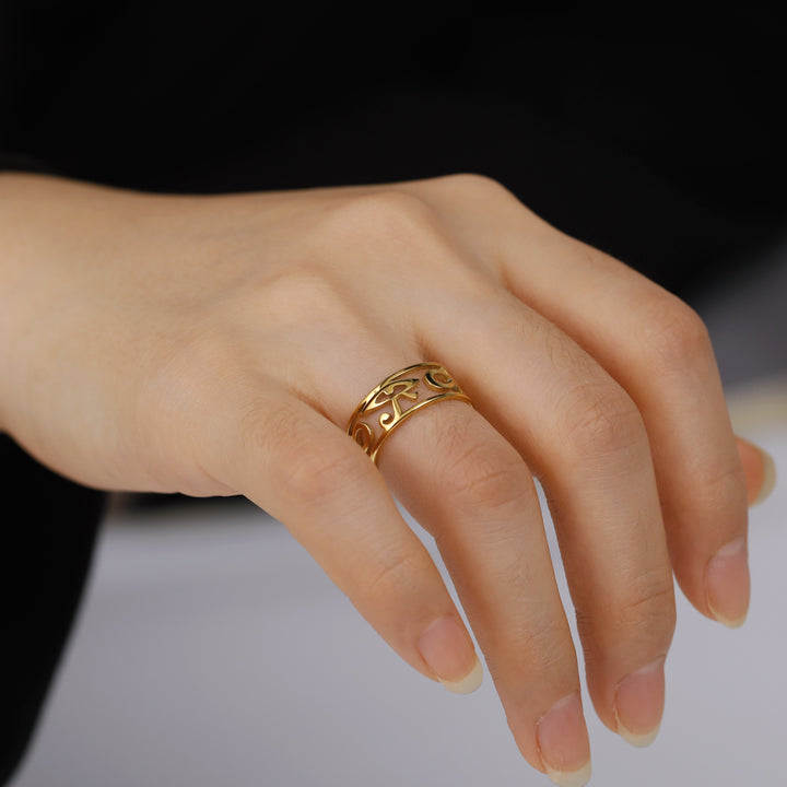 Exaggerated Personality Ring With Hollow Eyes – Everyday Gifts — 1
