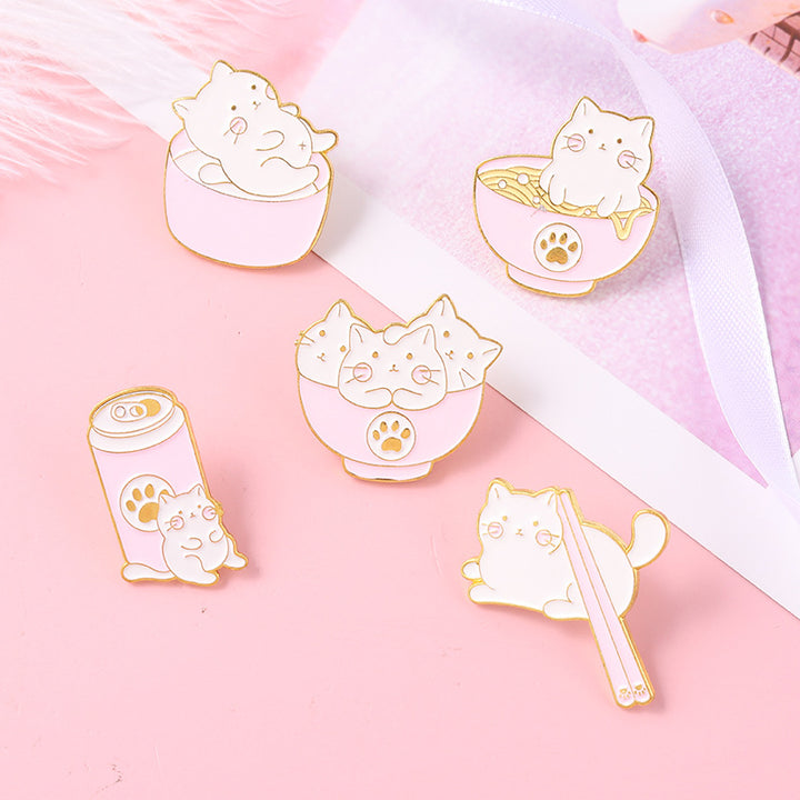 Kitty Brooch Bowl Cat Badge Golden M Badge Clothing – Stylish Gifts — 1
