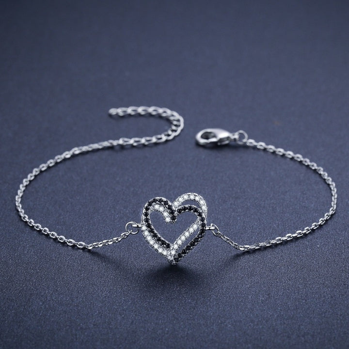 Titanium Steel Exquisite Cute Fashion Heart Bracelet – Stylish Gifts — 1