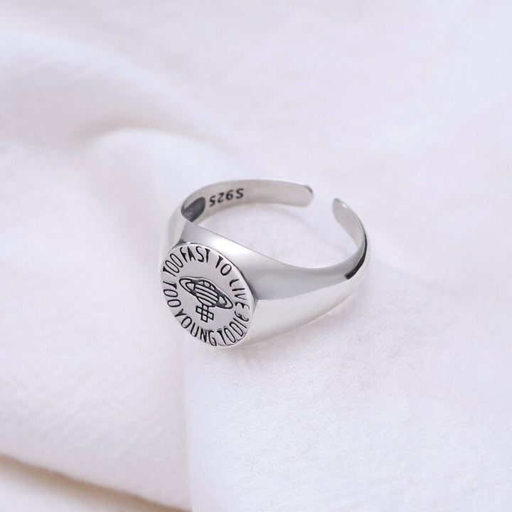 Men's Planet Round Hip Hop Ring – Gifts for Him — 1