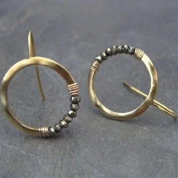 Retro Fashion Creative Women's Earrings – Stylish Gifts — 1