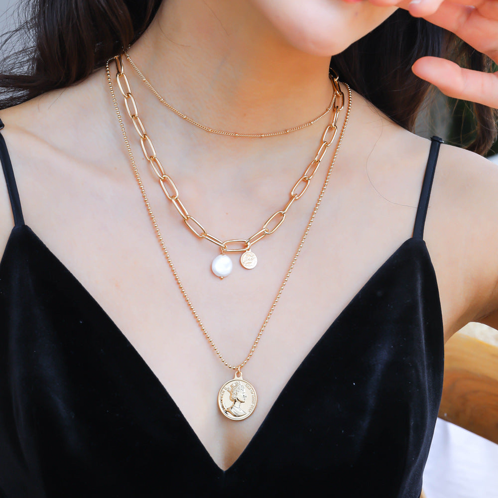 Design Elizabeth Vintage Coins Pendant Baroque – Jewelry Gift Ideas — 1