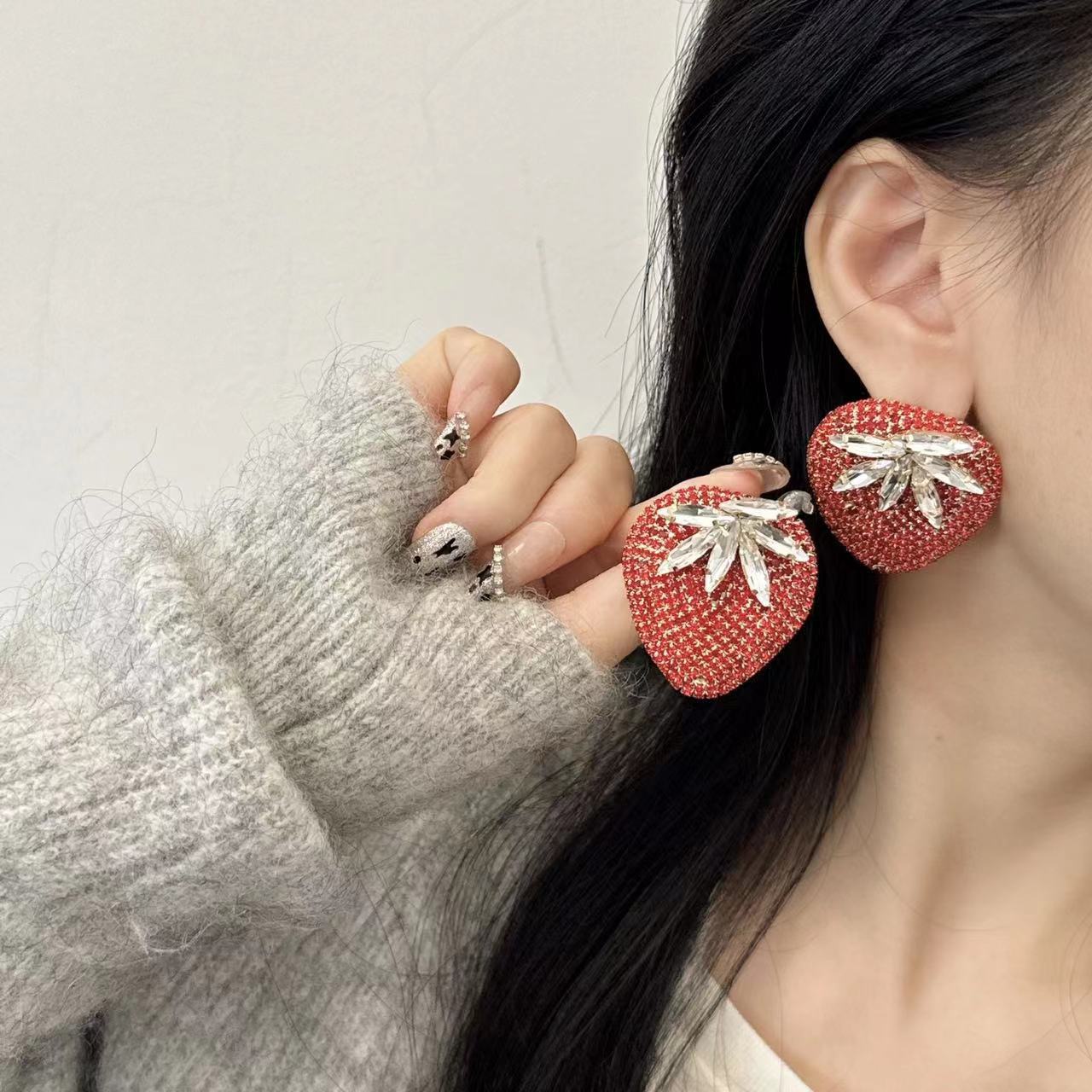 Women's Red Strawberry Earrings – Gifts for Her — 1