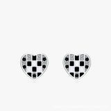 Women's Heart-shaped Plaid Stud Earrings – Gifts for Her — 2