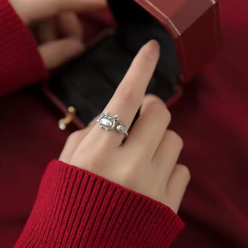 Women's Fashion Sterling Silver Vintage Style Calf – Stylish Gifts — 1