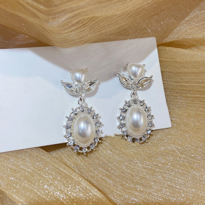 Love Pearl Rhinestone Earrings – Gifts for Couples — 1