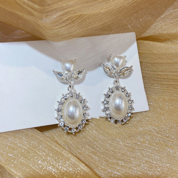 Love Pearl Rhinestone Earrings – Gifts for Couples — 1