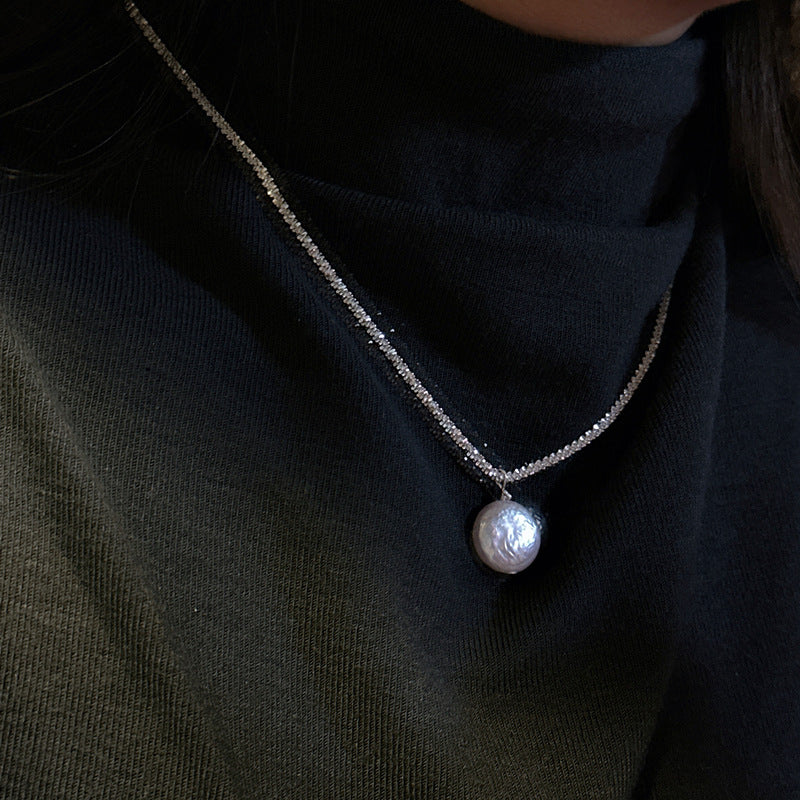 Women's Fashion Button Pearl Necklace – Jewelry Gift Ideas — 1