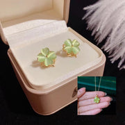 Rotating Green Four-leaf Clover Necklace – Jewelry Gift Ideas — 4