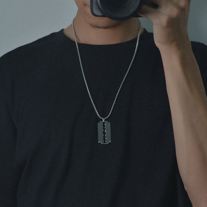 Personality Versatile T-Shirt Chain Male Punk – Jewelry Gift Ideas — 1