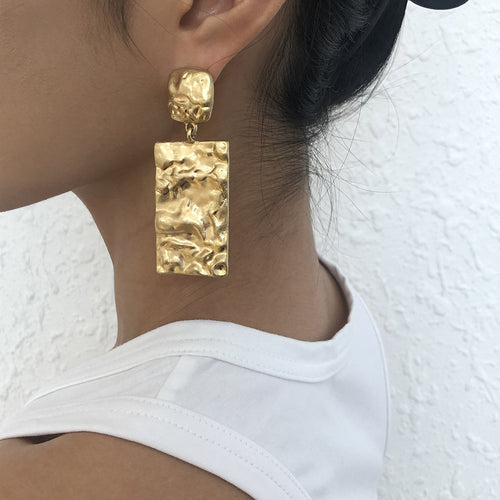 Alloy Pleated Elegant And Simple Earrings Geometric – Small Gift Ideas — 1