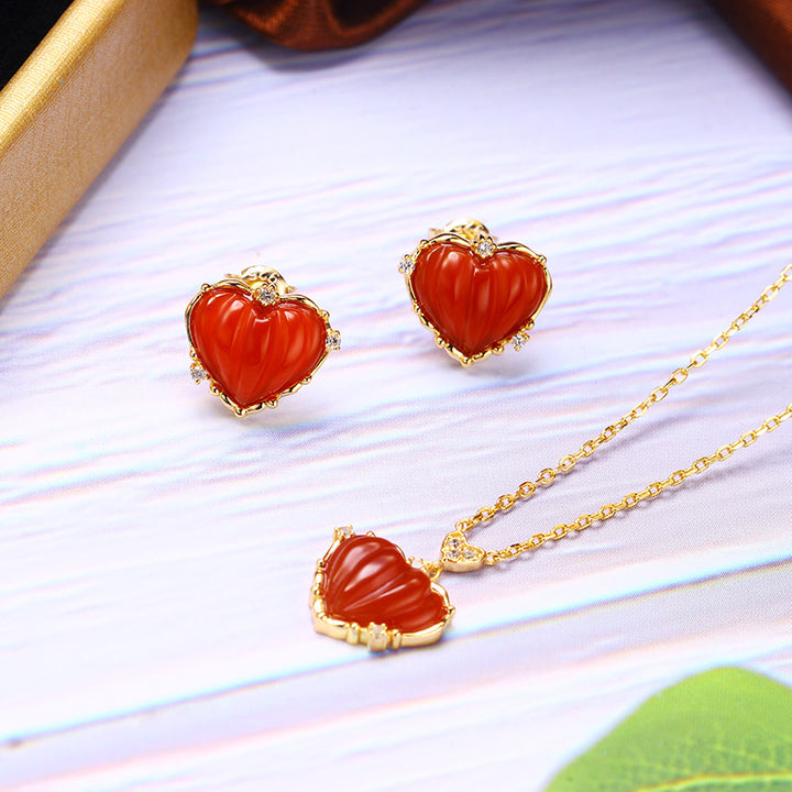 Anti Allergy Small Red Heart Earrings – Thoughtful Gifts — 1