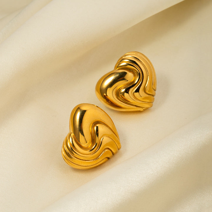 18k Gold Stainless Steel Textured Heart – Special Occasion Gifts — 1