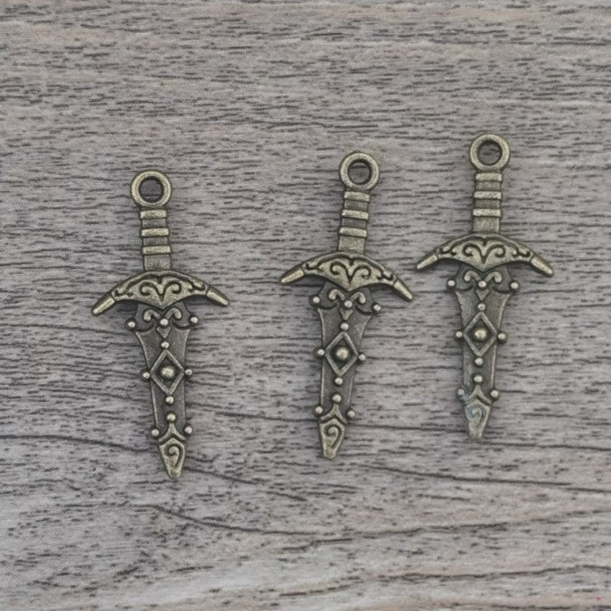 Antique Alloy Double-sided Sword Pendant – Jewelry Gift Ideas — 1