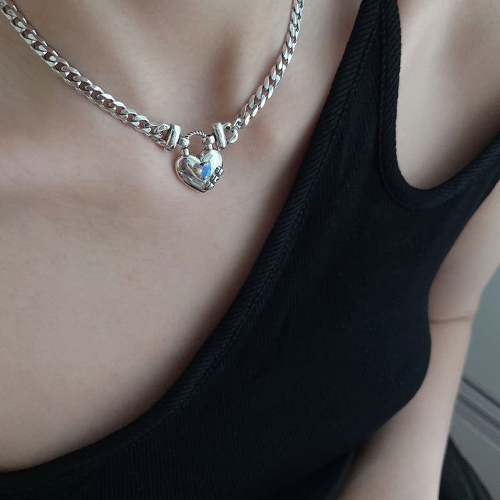 Heart Sweater Necklace – Jewelry Gift Ideas — 1
