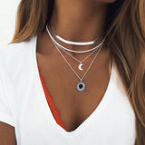 Women's Metal Alloy Moon Necklace – Jewelry Gift Ideas — 1