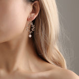 Fashion Creative Geometric Hollow Leaves Stud Earrings – Stylish Gifts — 2