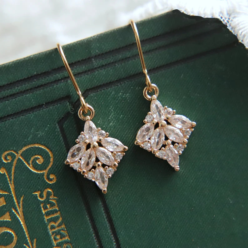 Minimalist Zircon-Inlaid Vintage Pendant Earrings – Jewelry Gift Ideas — 1