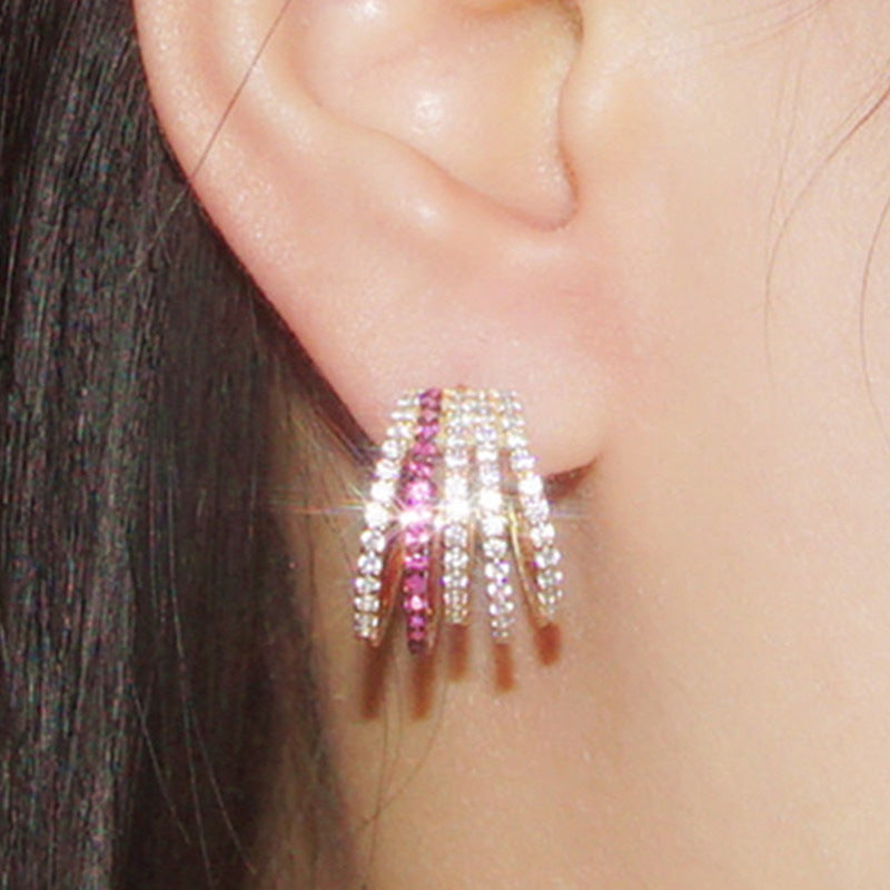 Multi-layer Line Stud Earrings With Diamonds – Holiday Gift Ideas — 1