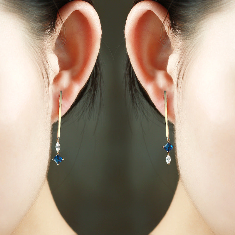Stylish Silver Stud Earrings Inlaid With Zircons – Jewelry Gift Ideas — 1
