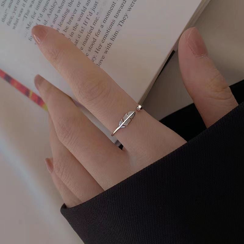 Minimalist Creative Feather Bracelet Ring – Jewelry Gift Ideas — 1