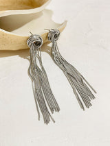 Light Luxury Fashion Metallic Style Silver Needle Ears – Stylish Gifts — 5