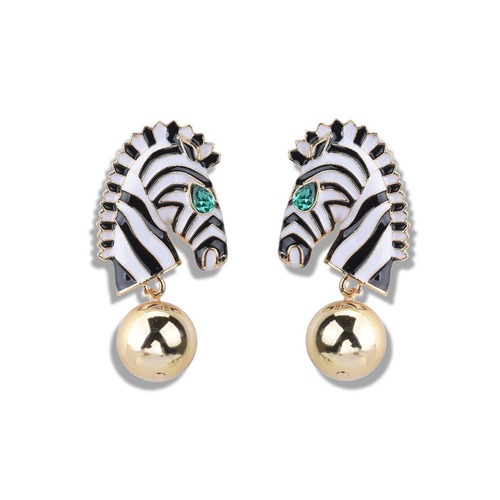 Women's Fashionable Temperament Stud Earrings – Gifts for Her — 1