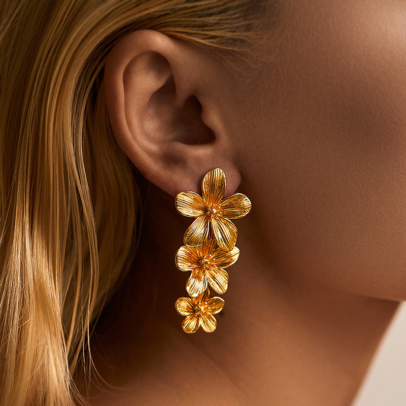 Flower Pendant Personalized Ear Studs – Jewelry Gift Ideas — 1