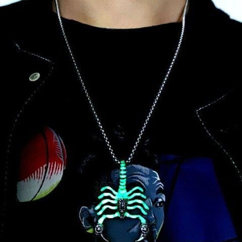 Glow Scorpion Necklace Men's And Women's Fashion – Jewelry Gift Ideas — 1