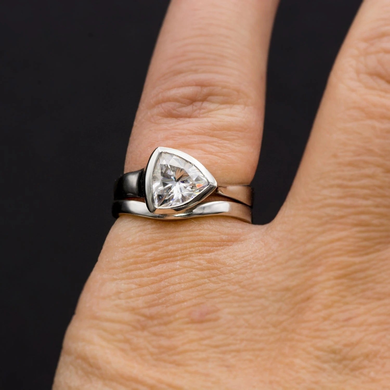 Triangle Rhinestone Zircon Ring Ornament Suit – Surprise Gifts — 1