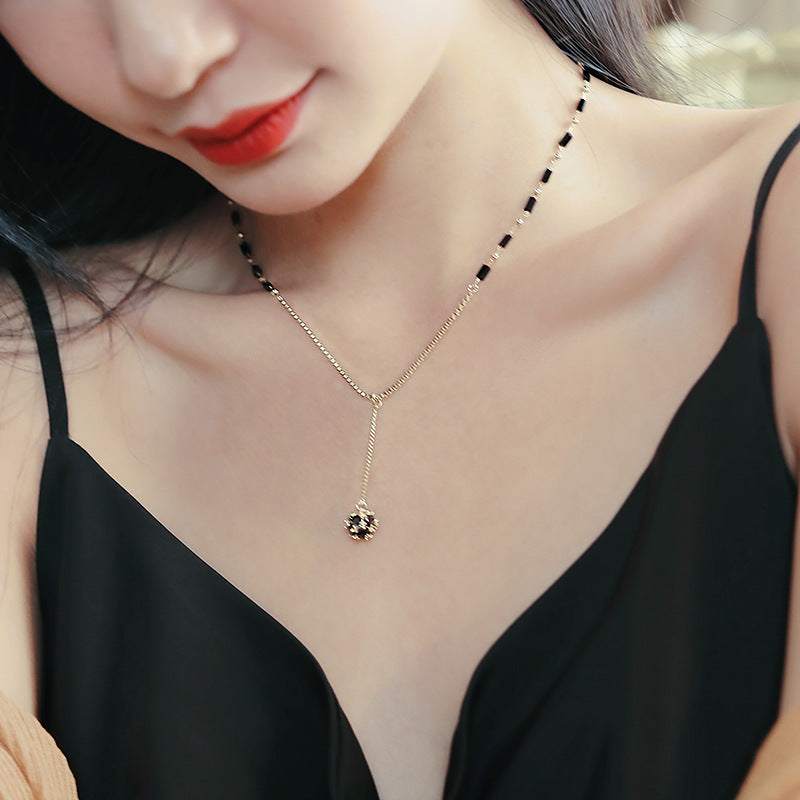 Crystal Round Diamond Pendant Necklace – Jewelry Gift Ideas — 1