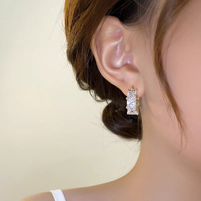 Women's Sexy Design High-end And Fashionable Earrings – Gifts for Her — 1