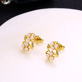 Women's Leaf Flower Pearl Earrings – Gifts for Her — 1