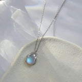 Women's Fashion Simple Firefly Pendant Necklace – Jewelry Gift Ideas — 2