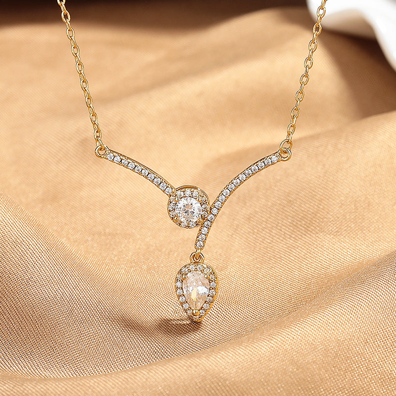 Micro Inlaid Zircon Water Drop V-shaped Necklace – Jewelry Gift Ideas — 1
