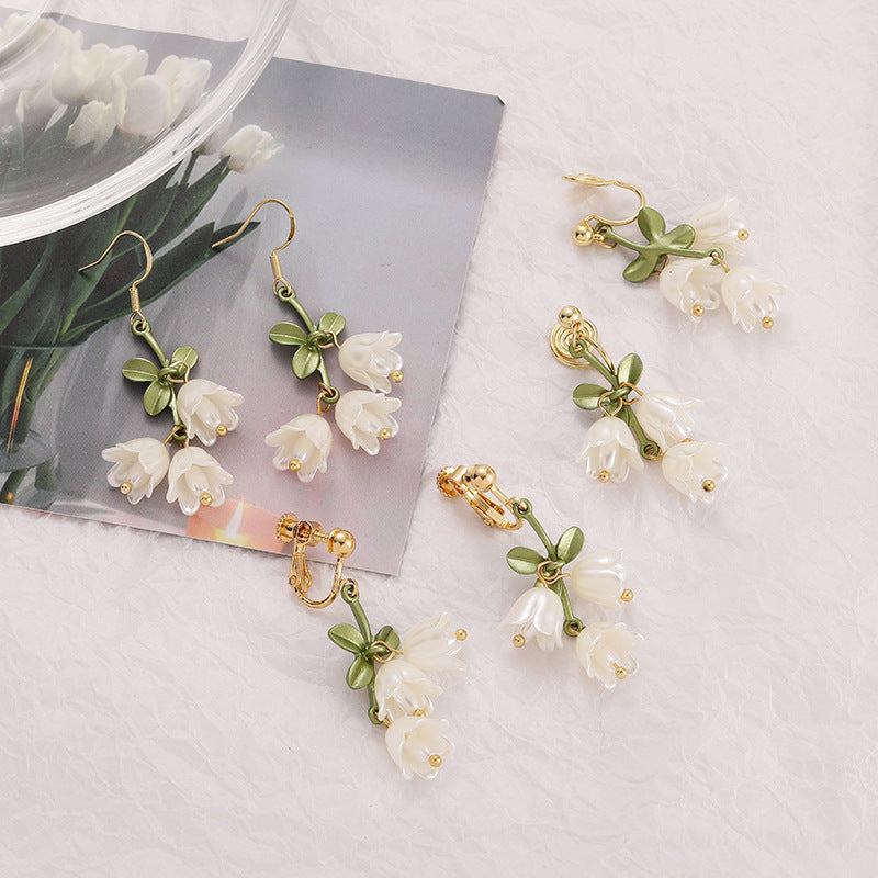 Flower Cluster Ear Clips Tulip Earrings Accessories – Stylish Gifts — 1