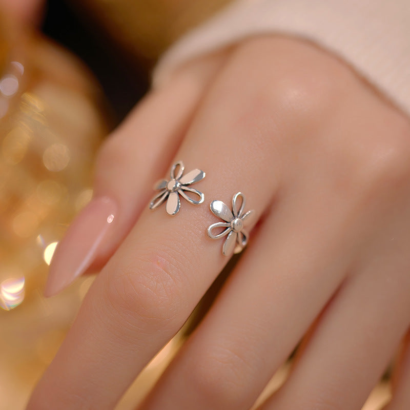 Silver Hollow Flower Ring Female Simple – Gifts for Her — 1