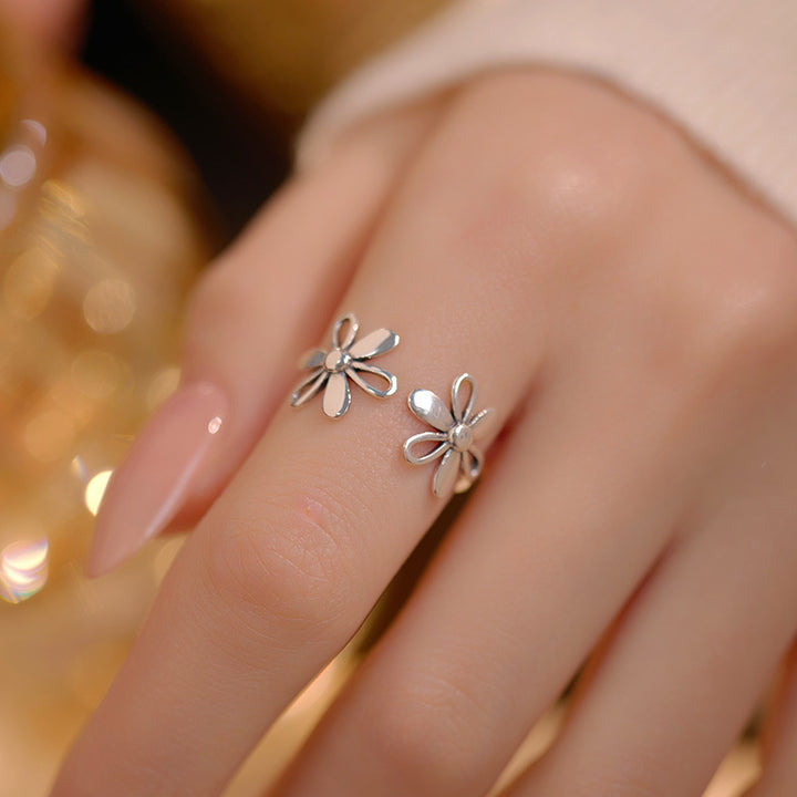 Silver Hollow Flower Ring Female Simple – Gifts for Her — 1