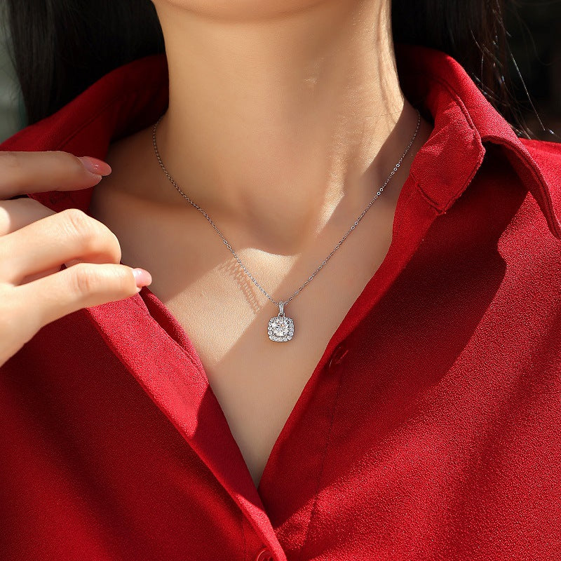 Women's Mosang Stone Candy Necklace – Jewelry Gift Ideas — 1