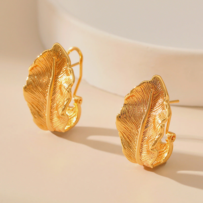 Leaves Brushed Retro Ear Clip – Useful Gifts — 1
