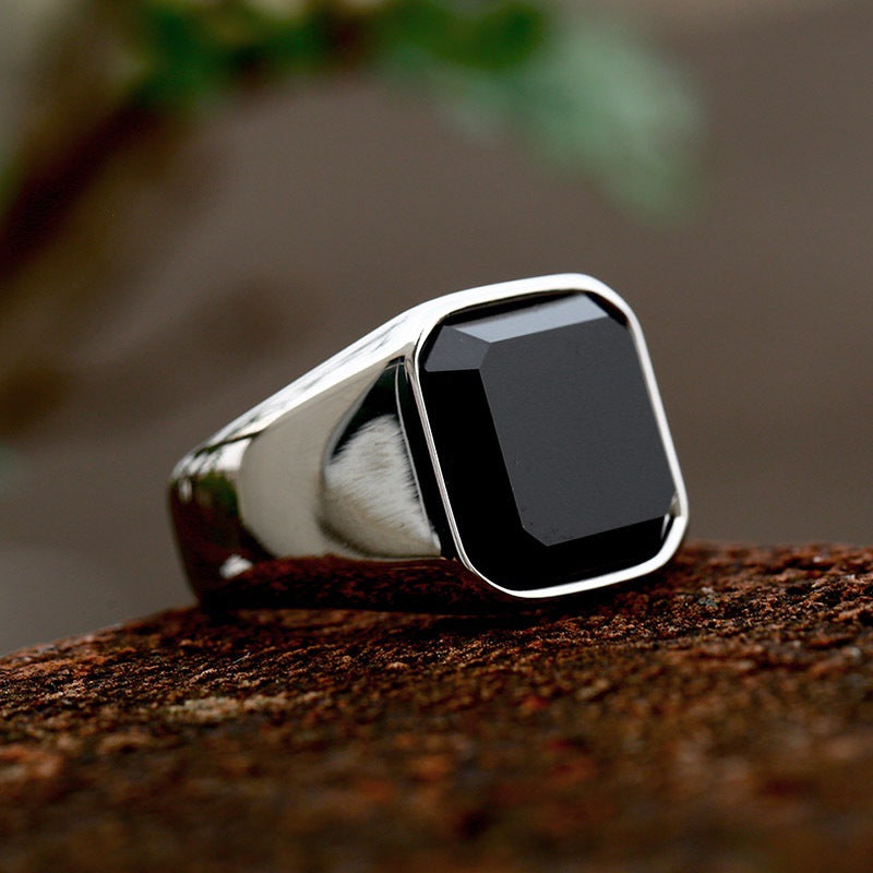 Fashion Retro Men's Simplicity Square Ring – Stylish Gifts — 1
